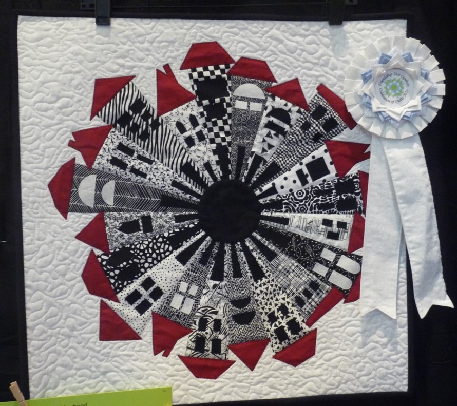 Linda Belecki, My Dresden Neighborhood; 3rd Place in Small Quilts